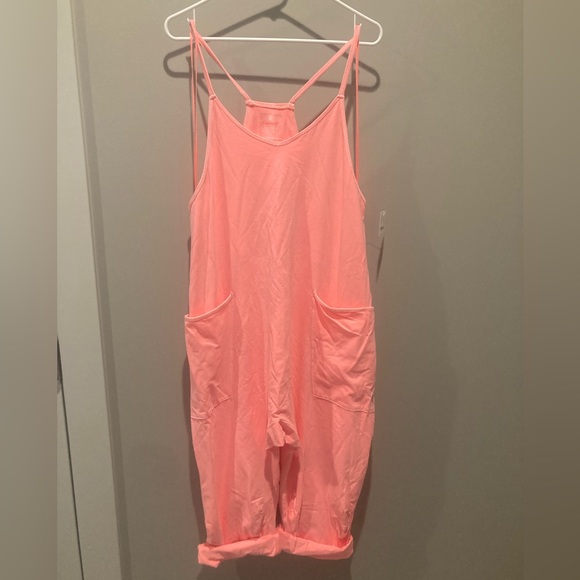 NWT FREE PEOPLE Movement Hot Shot Onesie in Guava Juice - Picture 6 of 8